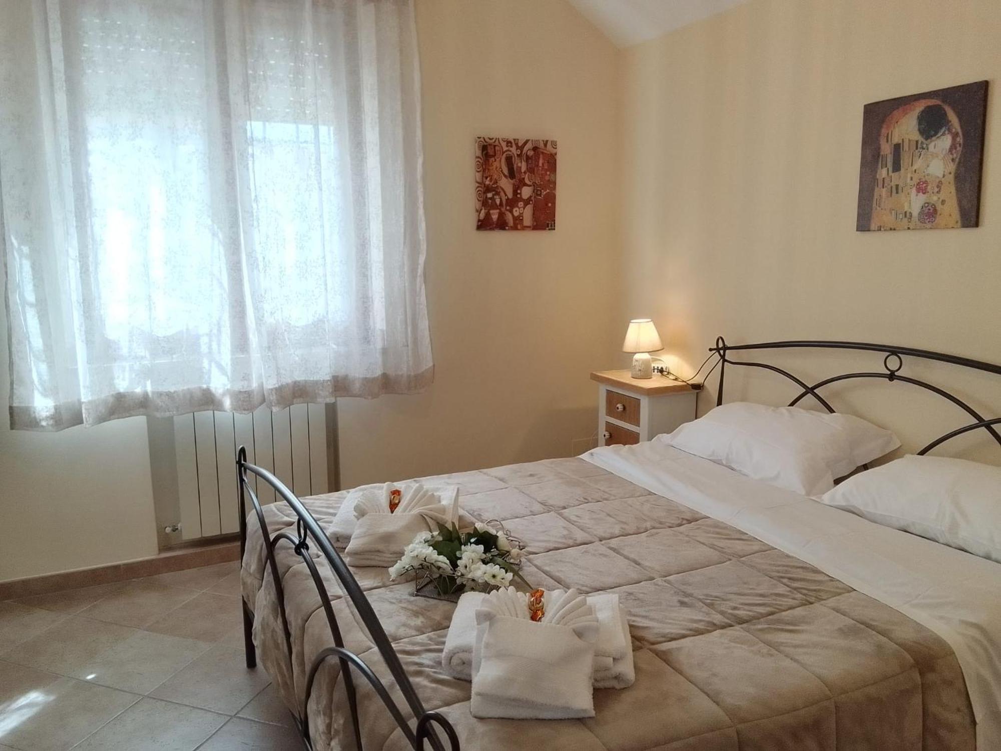 شقة A Casa Di Iole فيوميتشينو المظهر الخارجي الصورة